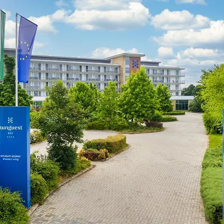 Hotel Hunguest - Ex Repce Es Repce Gold Bük