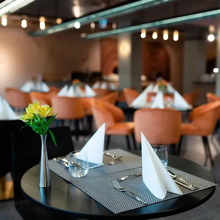 Hunguest - Ex Repce Es Repce Gold