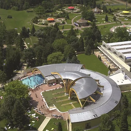Hunguest - Ex Repce Es Repce Gold Hotel Bük