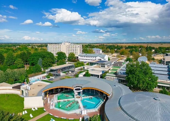 Hotel Hunguest - Ex Repce Es Repce Gold 4*